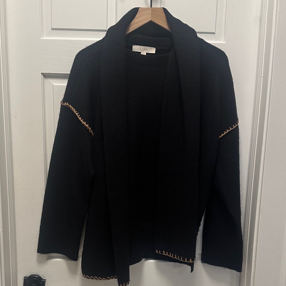 LOFT Black Sweater with Tan Accents‎ and Detachable Scarf